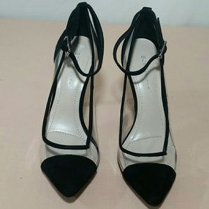 BCBGENERATION Cynthia NWOT'S  Heels Size 7 M